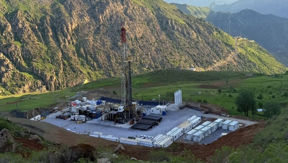 Beytüşşebap'ta petrol hareketliliği