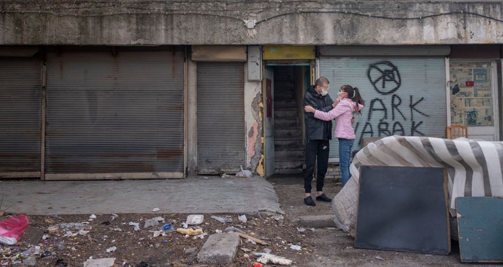 Cilt kanserinden yüzünü kaybeden baba: Kızımı öpmeyi çok özledim - 6
