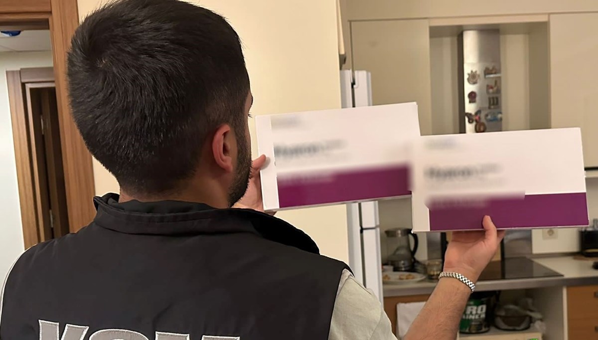 Kaçak botoks ilaçlarıyla işlem yapan güzellik merkezine operasyon Kaçak botoks ilaçlarıyla işlem yapan güzellik merkezine operasyon