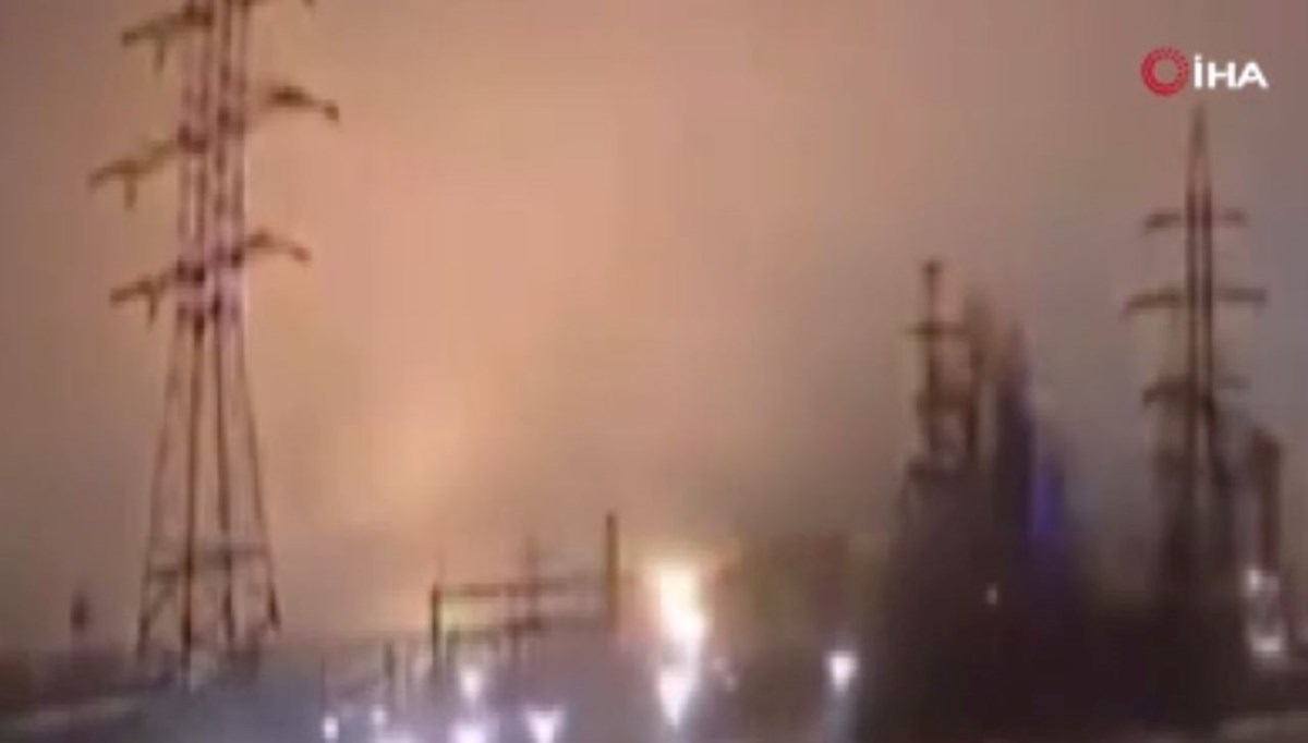 Rusya'da petrol rafinerisinde patlama Rusya'da petrol rafinerisinde patlama