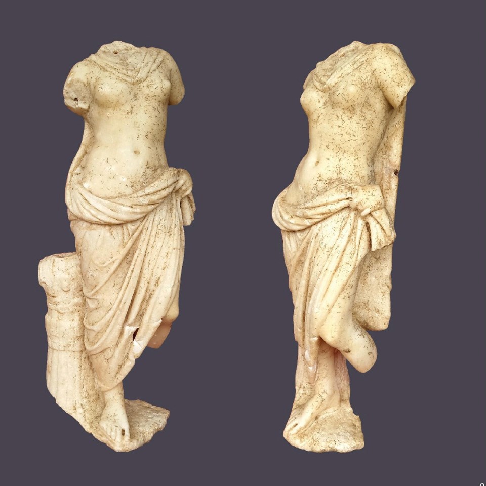 Antalya'da 2 bin yıllık Zeus ve Aphrodite heykelleri bulundu - 3