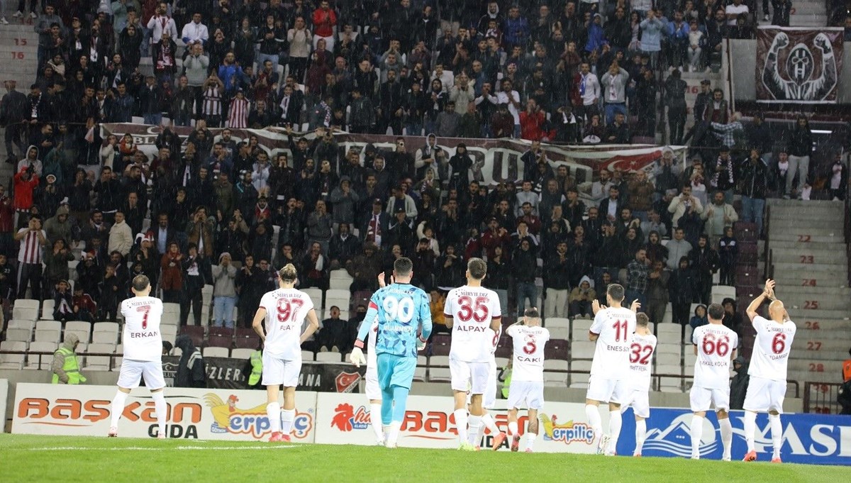 Elazığspor yeni hocasıyla 2'de 2