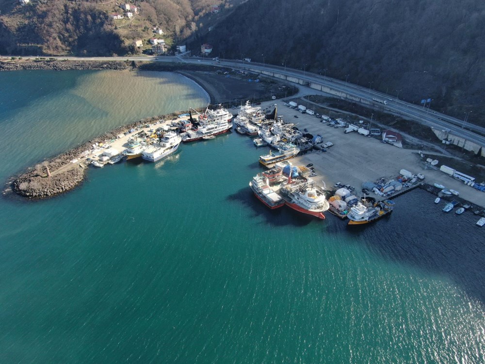 Hamsi Alarmı: Denizler Boş, Tekneler Limanda! 73 zdZfqlAyeUqvn