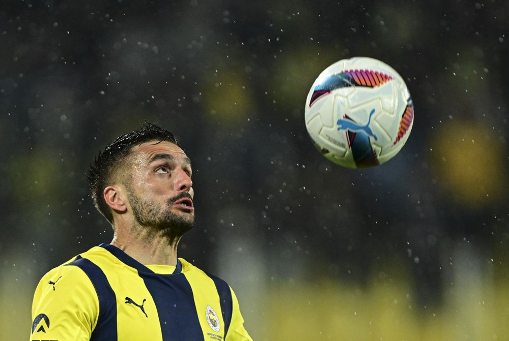 Fenerbahçeli Dusan Tadic'ten reaksiyonlara yanıt: "İlk suçlanacak şahıslar biziz, normal" 74 zg0gTHgOrkeX4i4jItgNIA