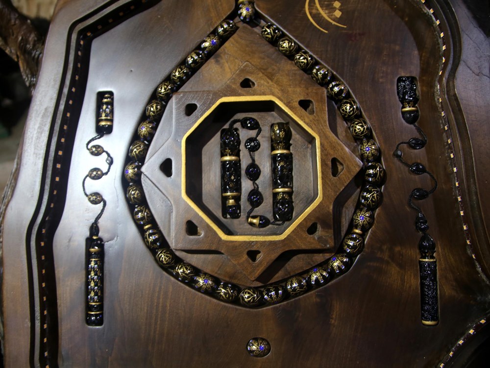 7 ustan�n 9 ayda yapt��� tespih Dubai'ye sat�ld�