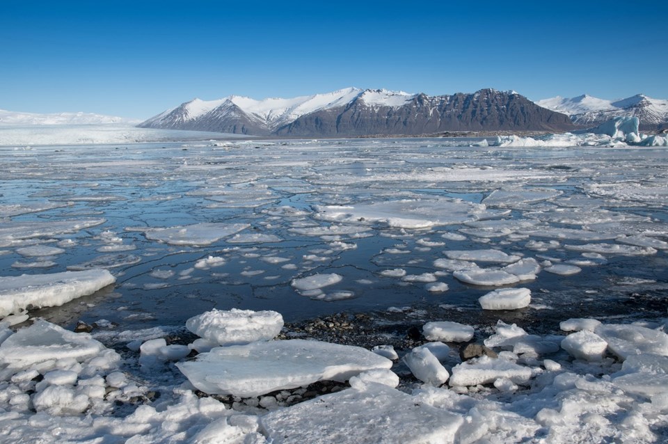 Araştırma: Eriyen buzullar son 20 yılda deniz seviyesini yüzde 20 artırdı - 1