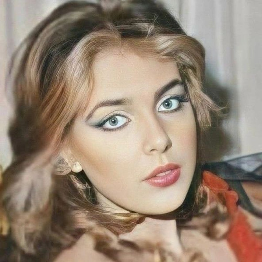 Ahu Tuğba'nın kızı Anjelik'ten duygusal paylaşım: İçim yanıyor - 2