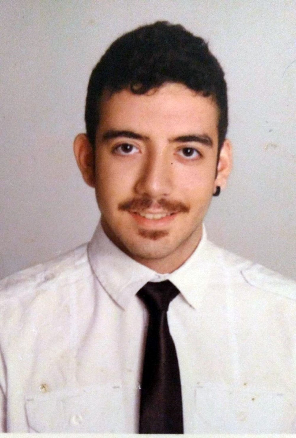 zibmHAiI8UizuRaeoHz4Ow