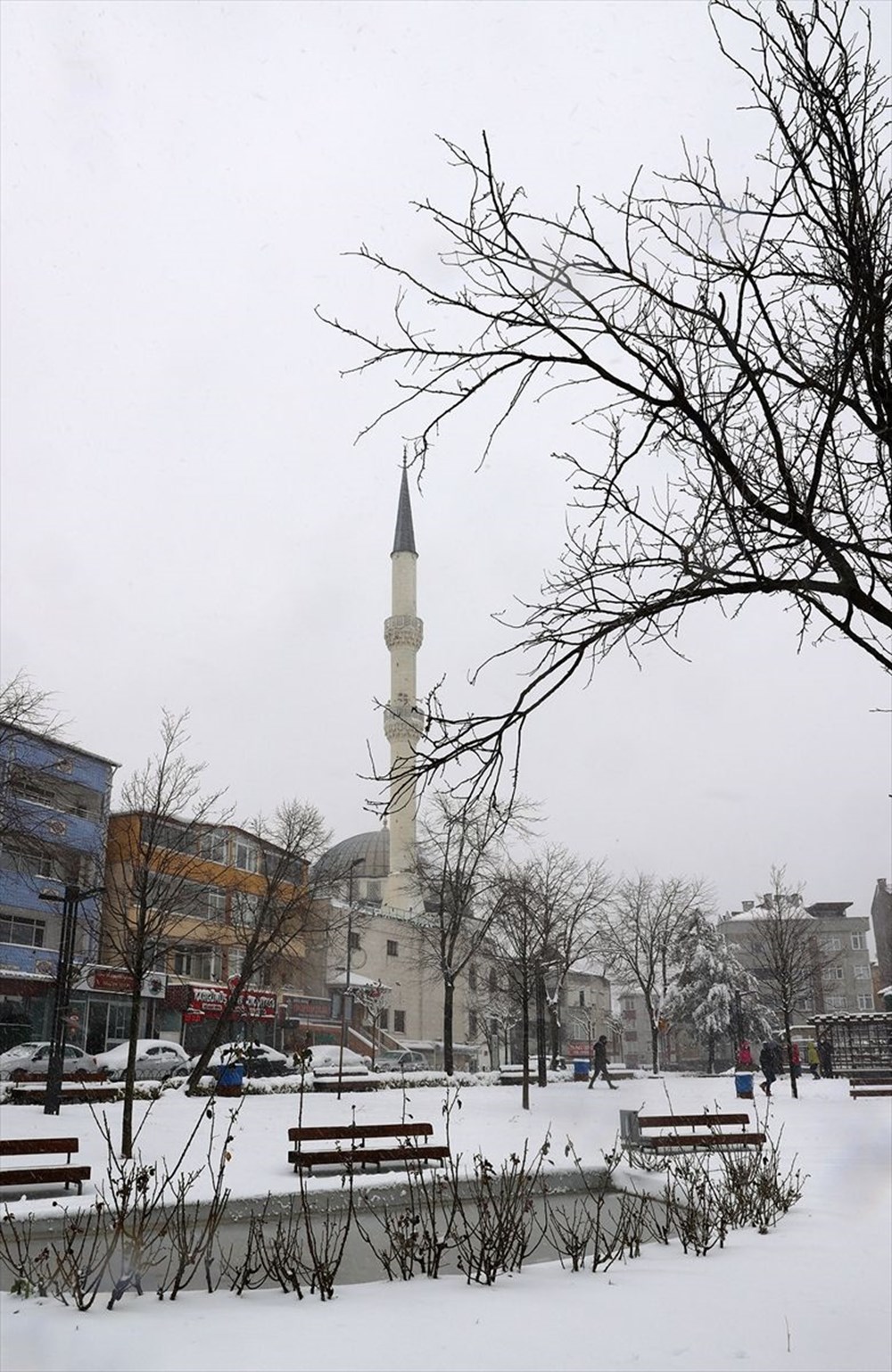 İstanbul'da kar yağışı devam ediyor - 5