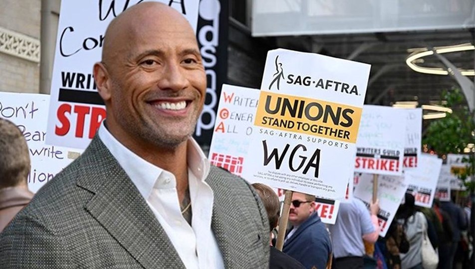 Dwayne Johnson'dan greve destek