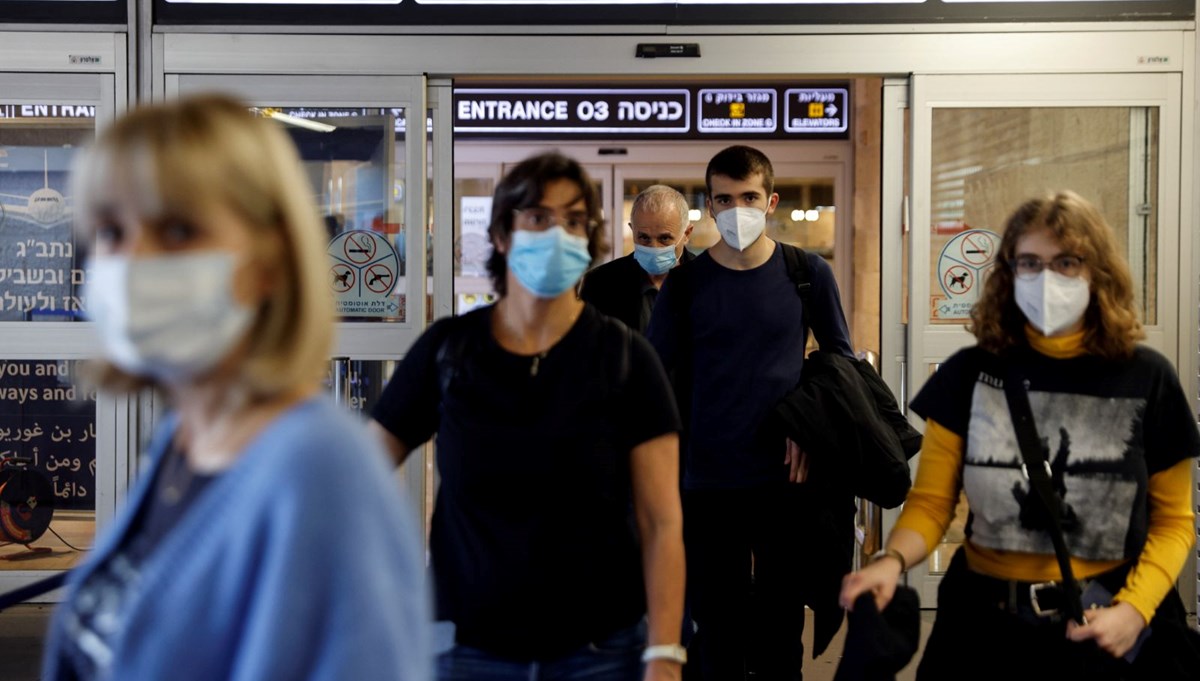 İsrail Sağlık Bakanlığı: Pfizer/BioNTech aşısı olanlar Omicron'a karşı korunuyor