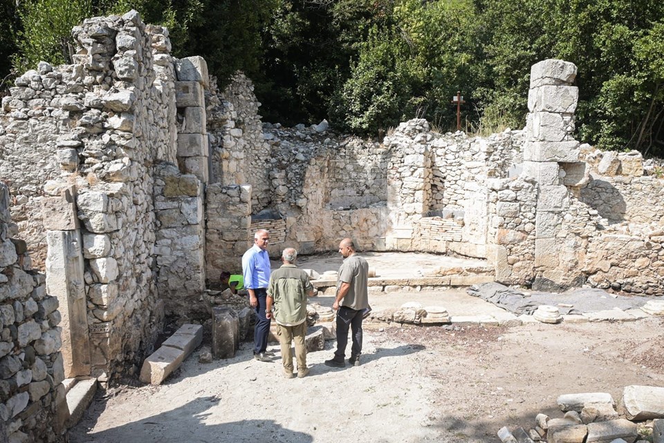 Olimpos Antik Kenti'nde yeni buluntulara ulaşıldı - 1