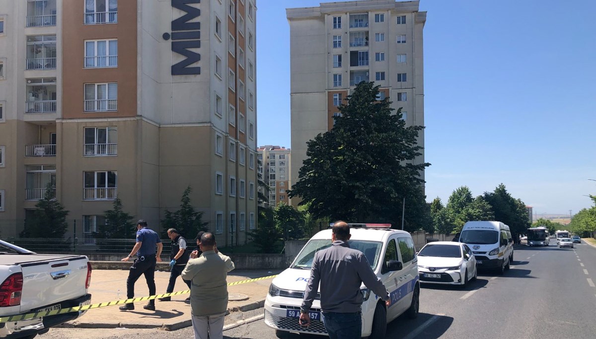Boşanma aşamasında olduğu eşine kurşun yağdırdı Boşanma aşamasında olduğu eşine kurşun yağdırdı