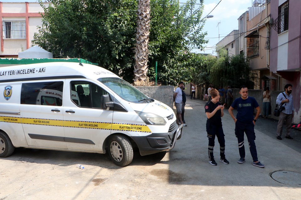 Elektrik ustası akıma kapılıp yaşamını yitirdi - 1