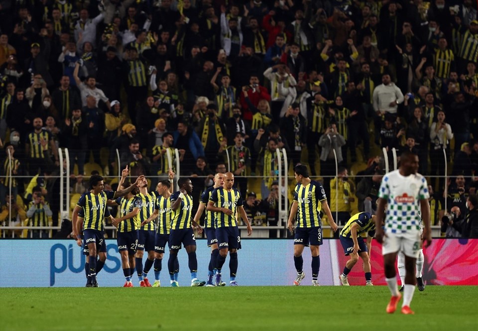 Fenerbahçe Kadıköy'de farklı kazandı (Fenerbahçe-Çaykur Rizespor maç sonucu) - 1