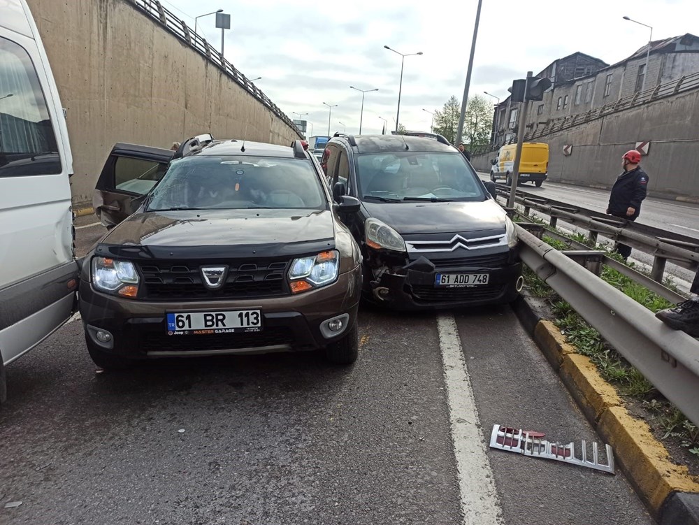 25 araç birbirine girdi: Çok sayıda yaralı var 76 zpOq5PDLxk Yg2Mgjk0I1A