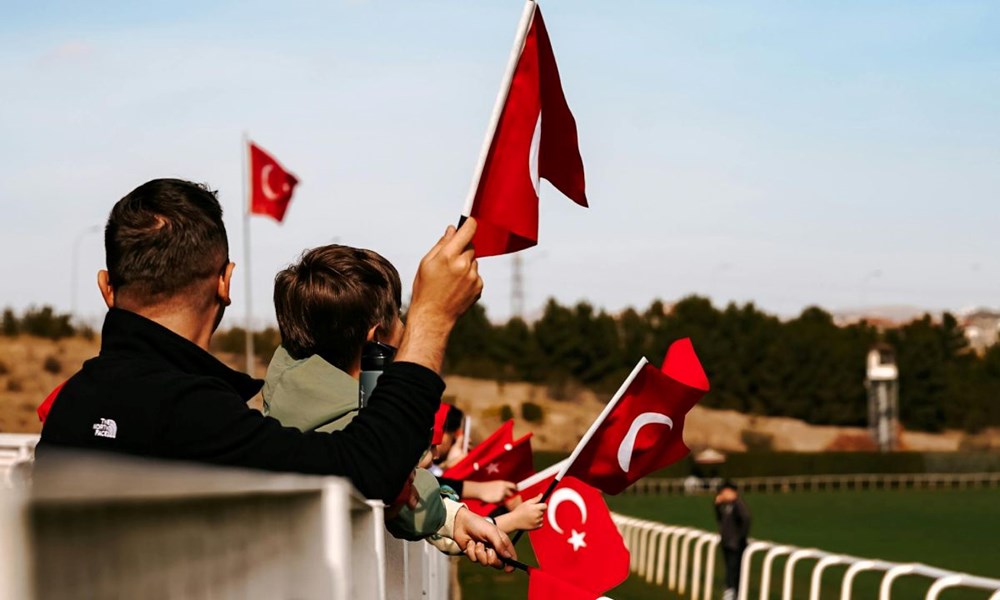 23 Nisan ile ilgili şiirler 2025: En hoş, tanınan 23 Nisan şiirleri kısa ve uzun 73 zpbhct9Ihk uEOYjewUOJg