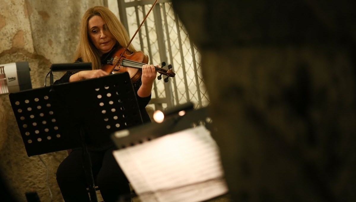 Mozart'ın eserleri İzmir Agora Örenyeri Basilika'sında sanatseverlerle buluştu