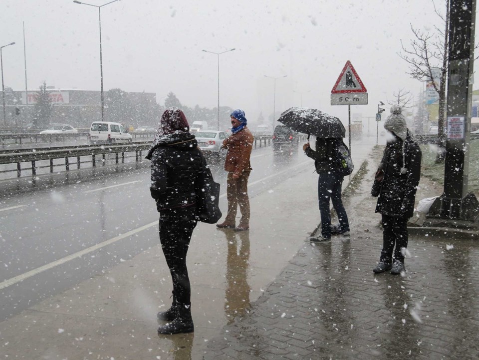 İstanbul'da kar yağışı başladı - 2