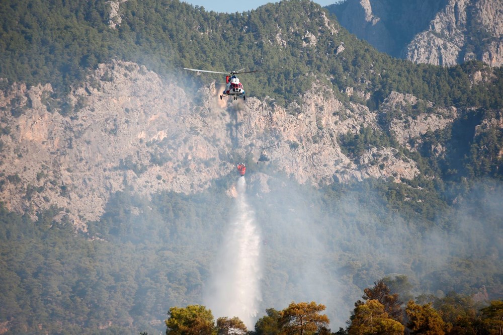 Turizm cenneti Kemer'de orman yangını - 18