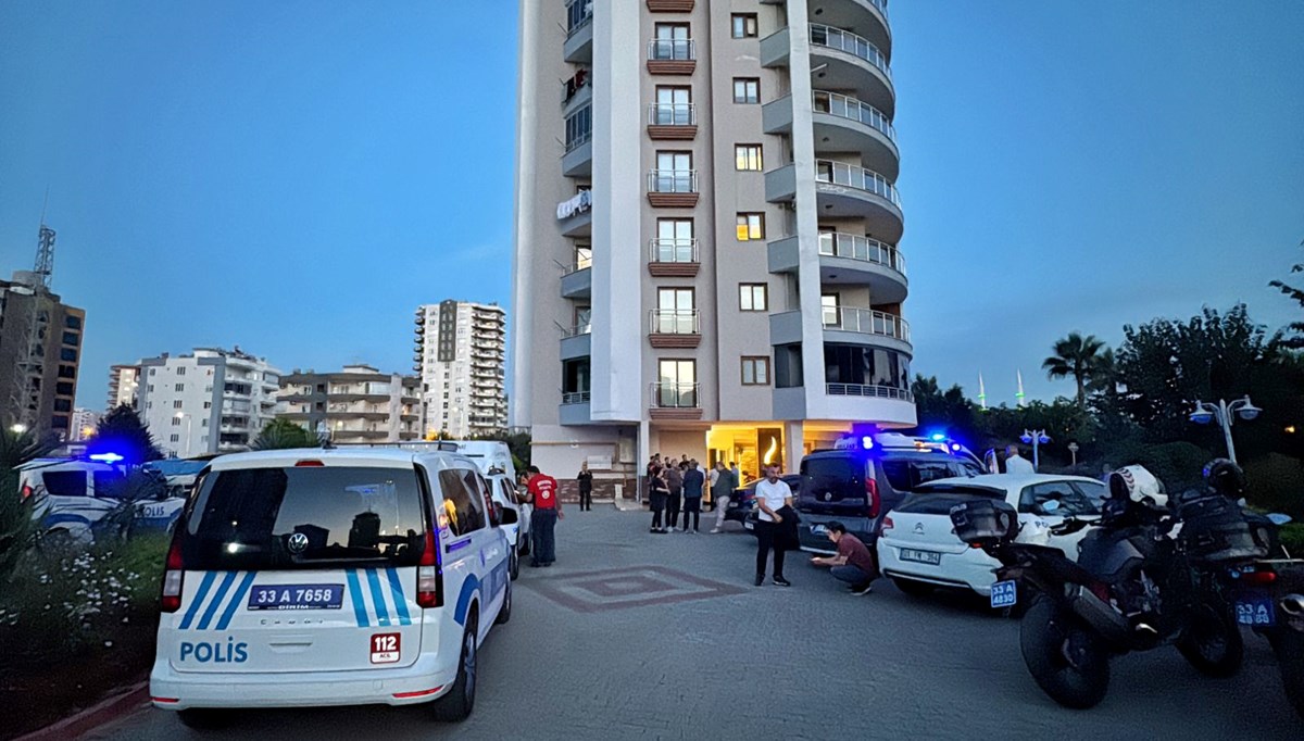 Mersin'de feci olay: Karısını tabancayla öldüren kişi intihar etti