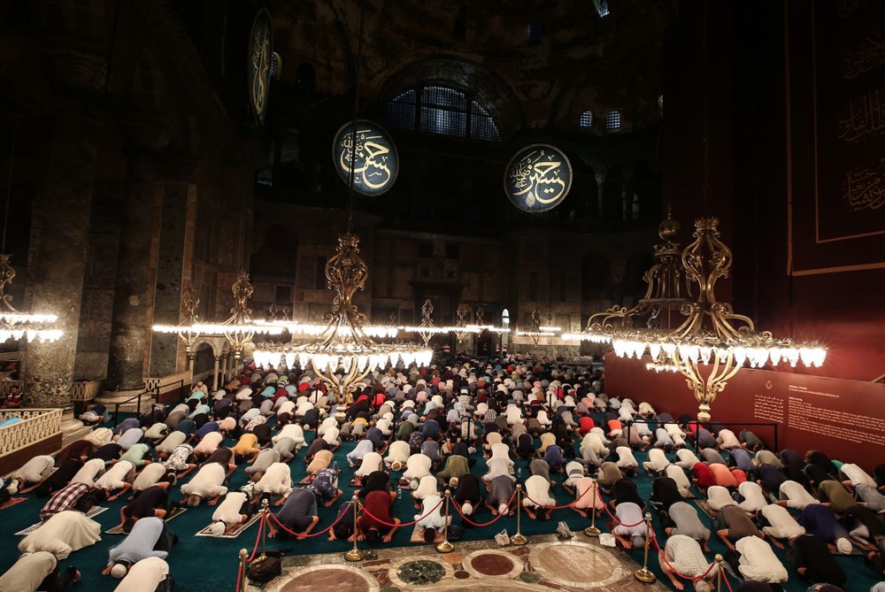 In Hagia Sophia, the crowd does not decrease - 7