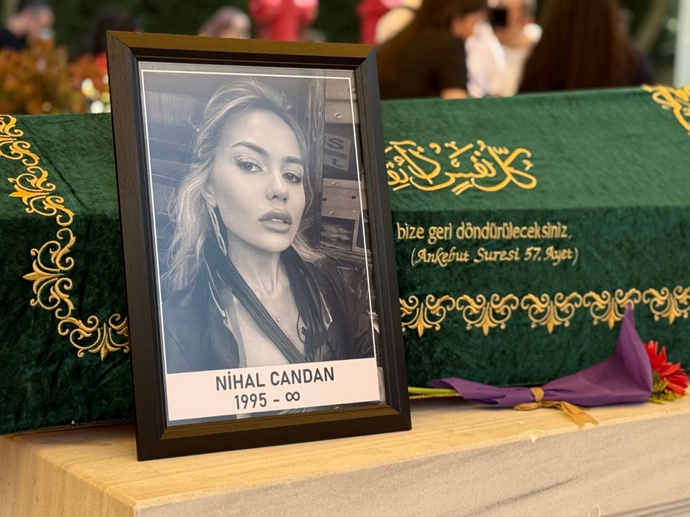 Sosyal medya fenomeni Nihal Candan son yolculuğuna uğurlandı - 5