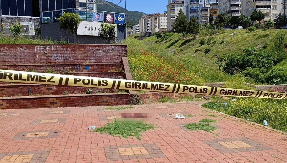 Kahramanmaraş'ta bıçaklı kavga Kahramanmaraş'ta bıçaklı kavga