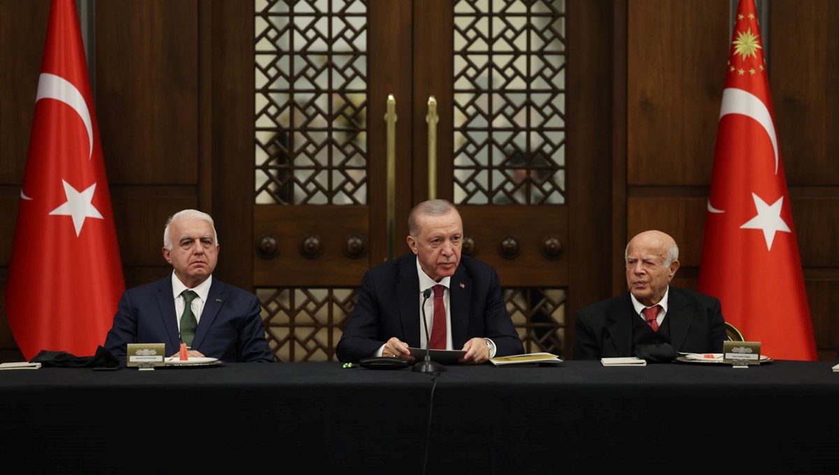 Cumhurbaşkanı Erdoğan: Bizi kimse ayıramaz, aramıza nifak duvarları öremez Cumhurbaşkanı Erdoğan: Bizi kimse ayıramaz, aramıza nifak duvarları öremez