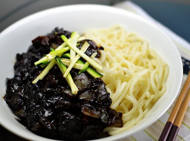 Farkl� �lkelerin sevgililer g�n� �zellikleri..