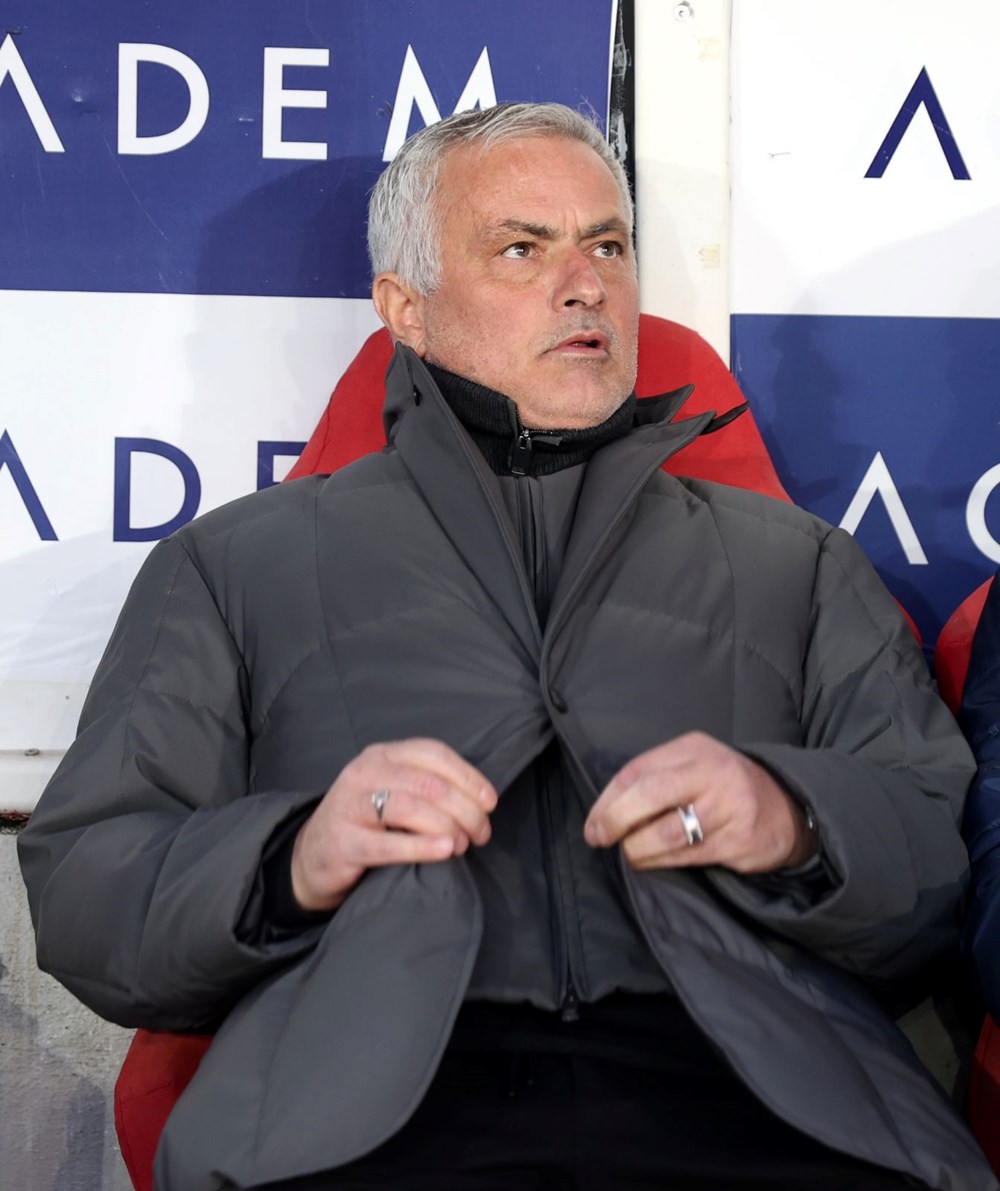 Volkan Demirel, Fenerbahçeli taraftarların merak ettiği soruyu yanıtladı: "Geleceğim ama Mourinho ile olmaz!" - 2