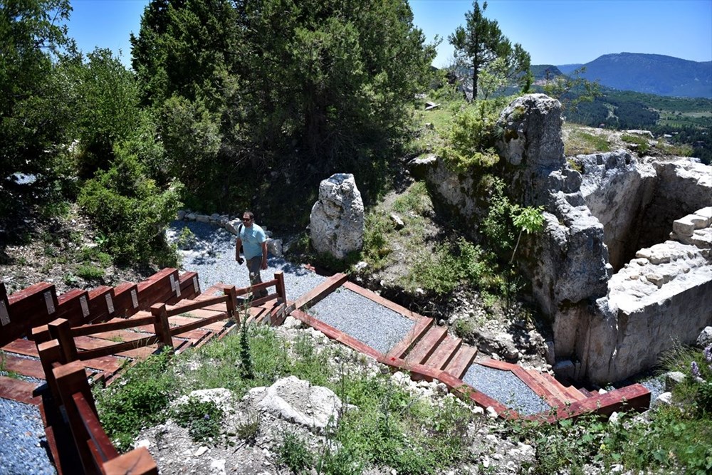 Orta Çağ'ın ünlü kalesi 'Namrun' ziyarete açıldı - 7