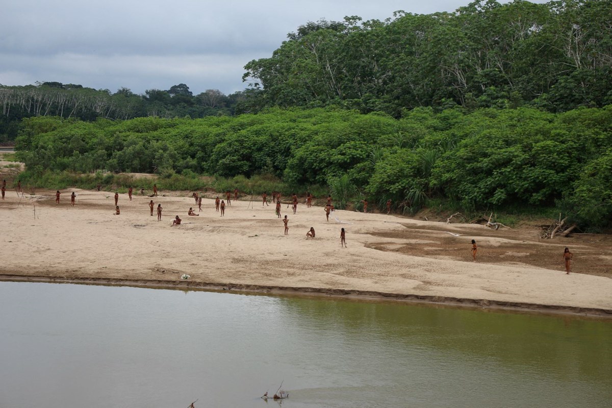 Peru'da modern insandan uzak temas kurulmamış kabile görüldü