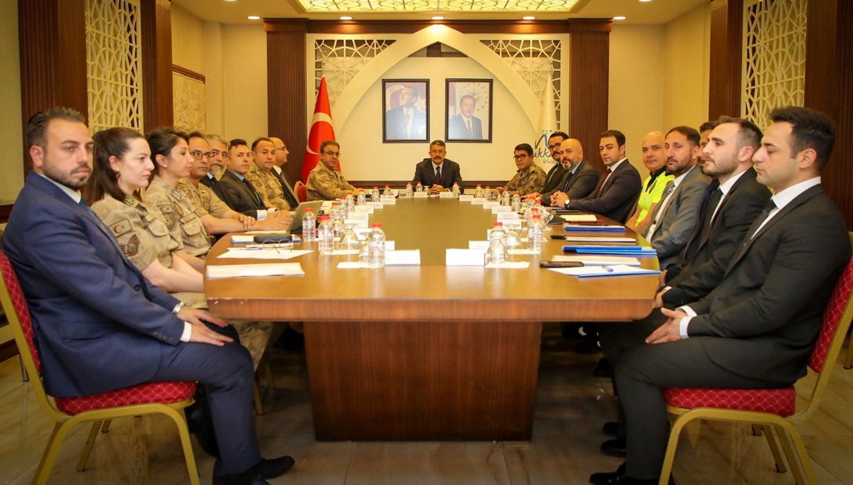 Hakkari'de çeşitli suçlardan aranan 407 kişi yakalandı