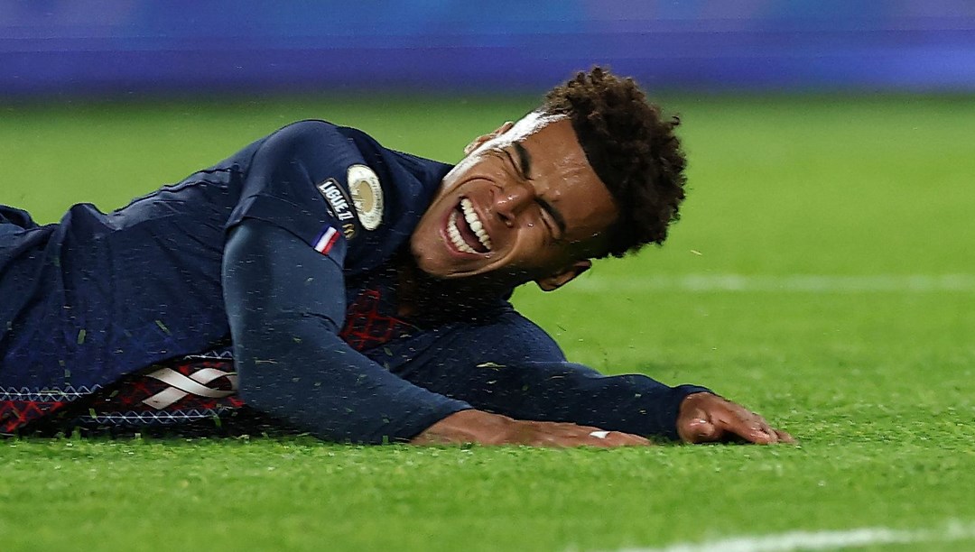 PSG'ye Bayern maçı öncesi kötü haber: Doue milli araya kadar yok